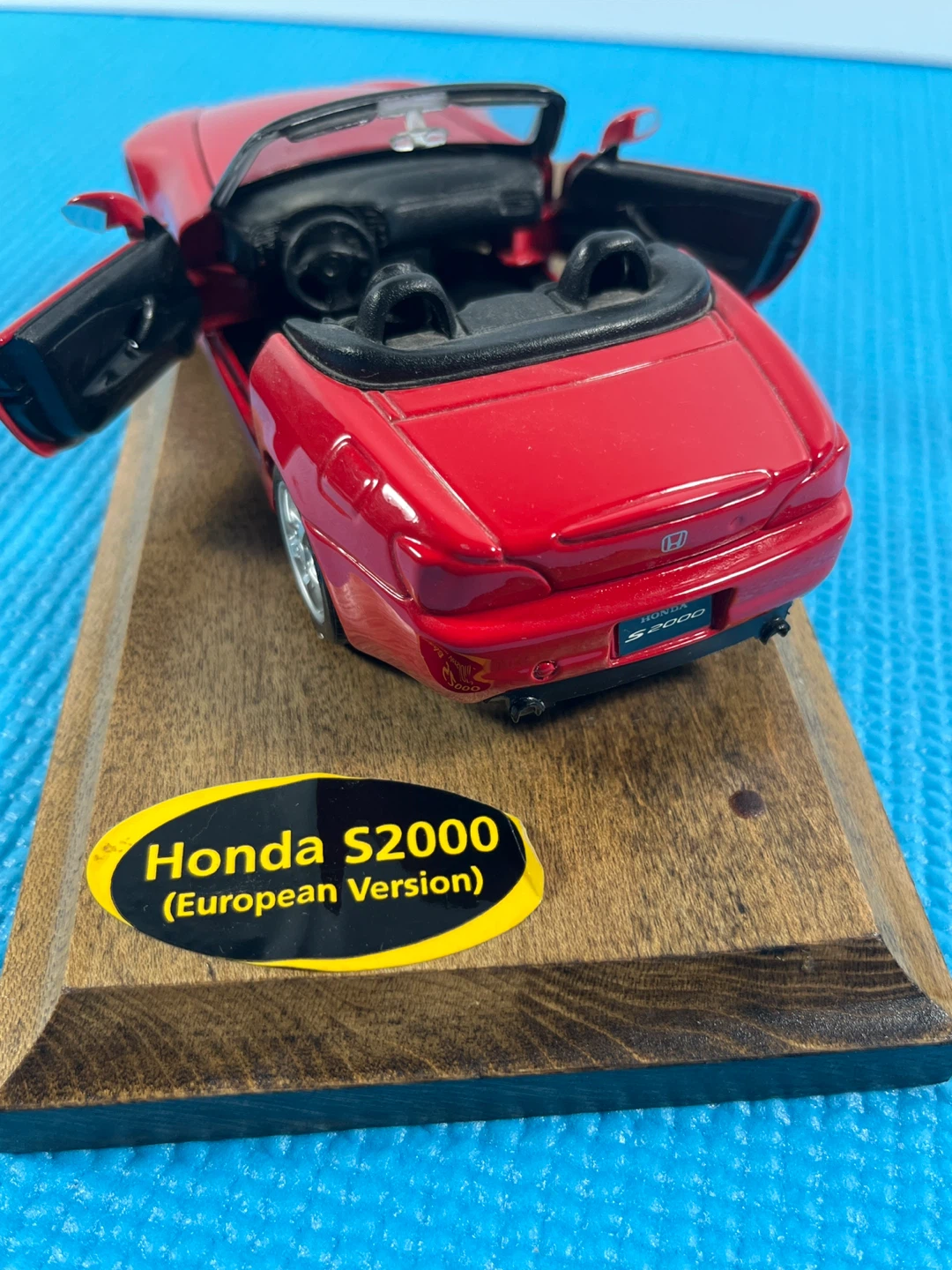 Red Honda S2000 European Version Diecast Model Car - photo 3