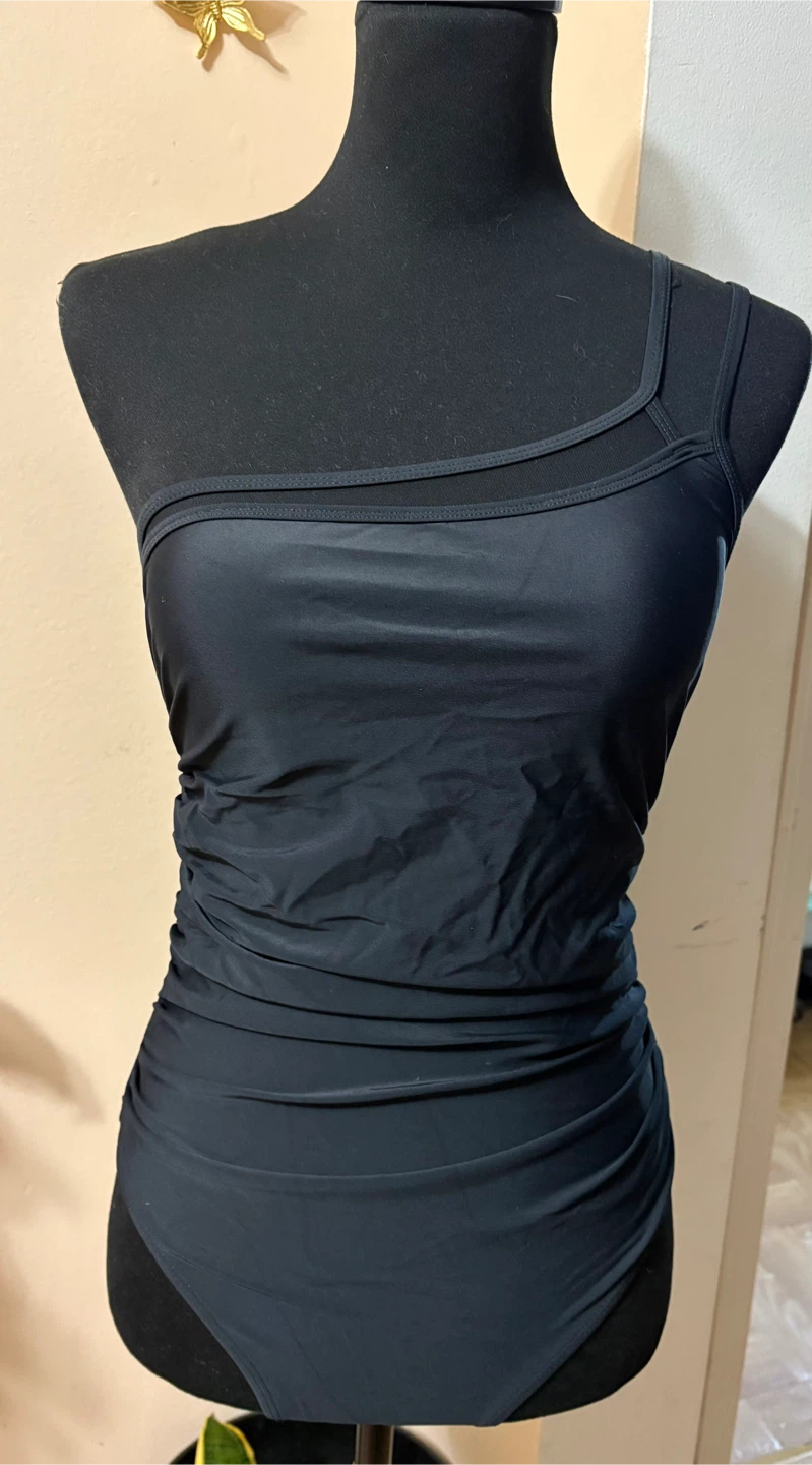 Black One-Shoulder Ruched Swimsuit - photo 4