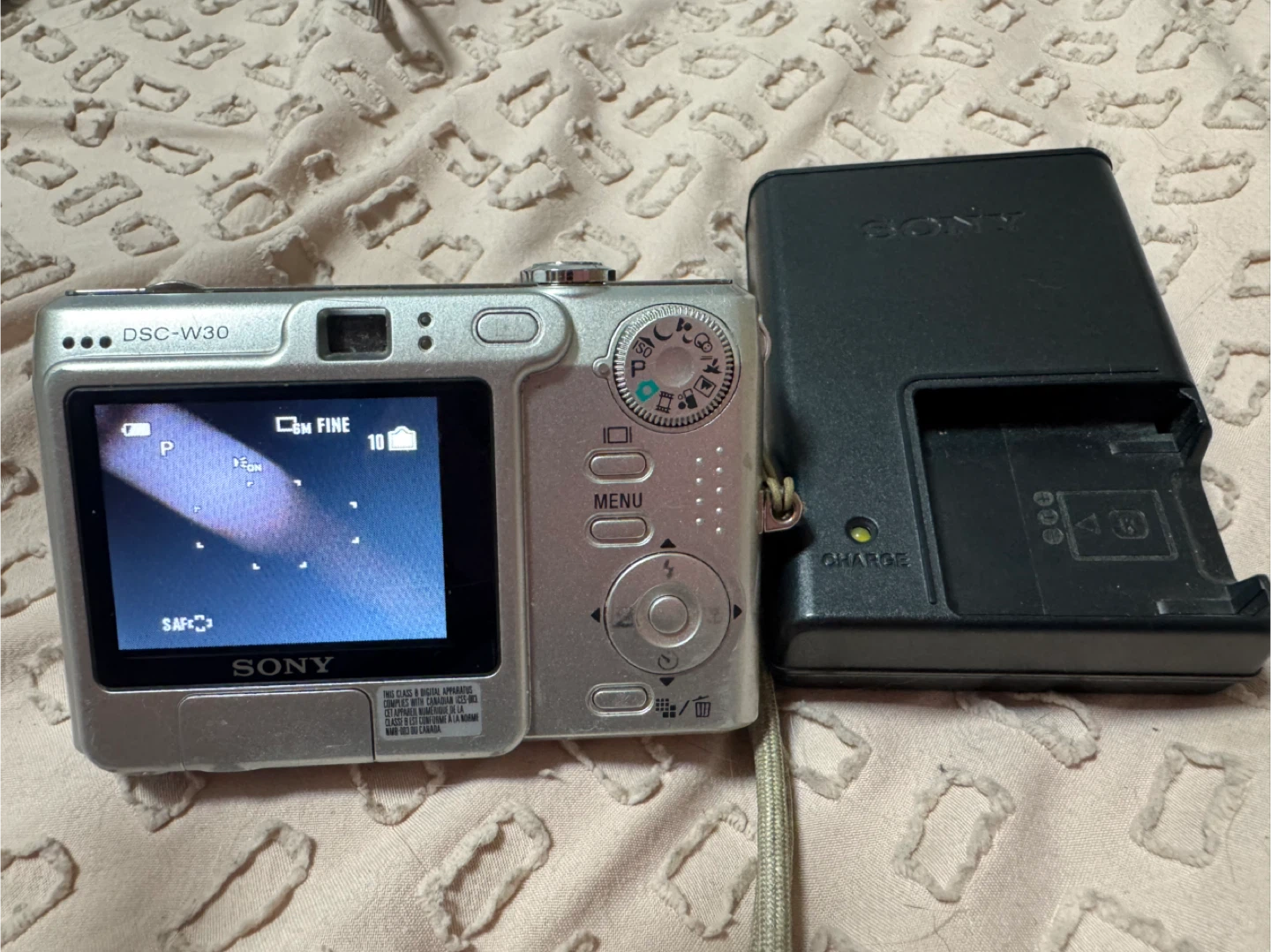 Sony Cyber-shot DSC-W30 Digital Camera - photo 4