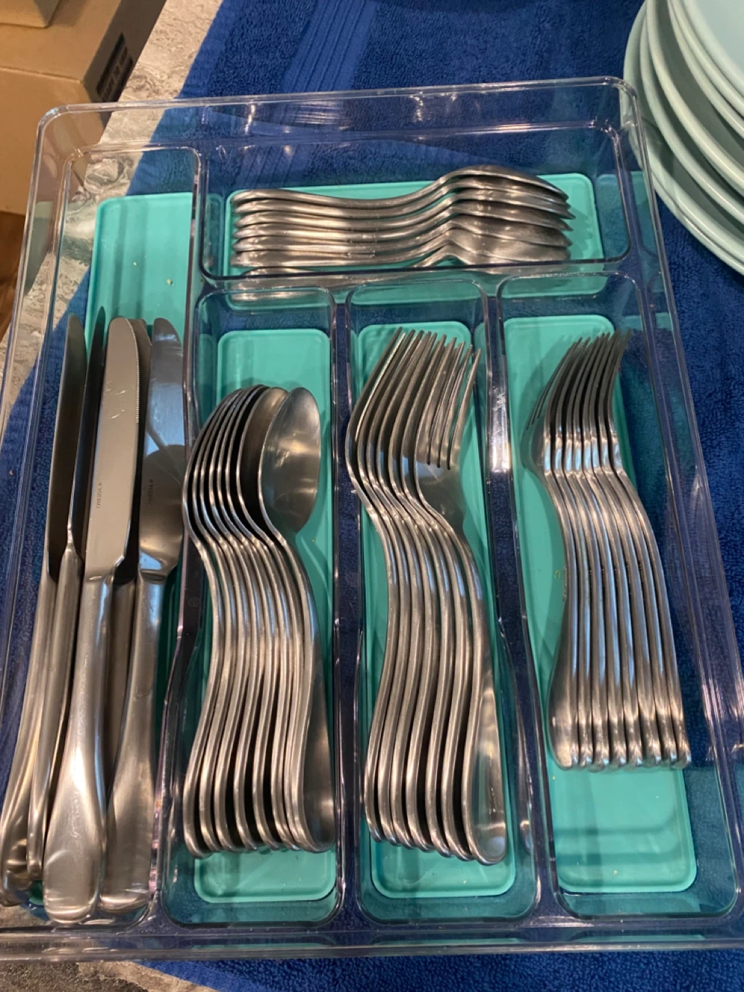 Dishware and Cutlery Set - photo 5