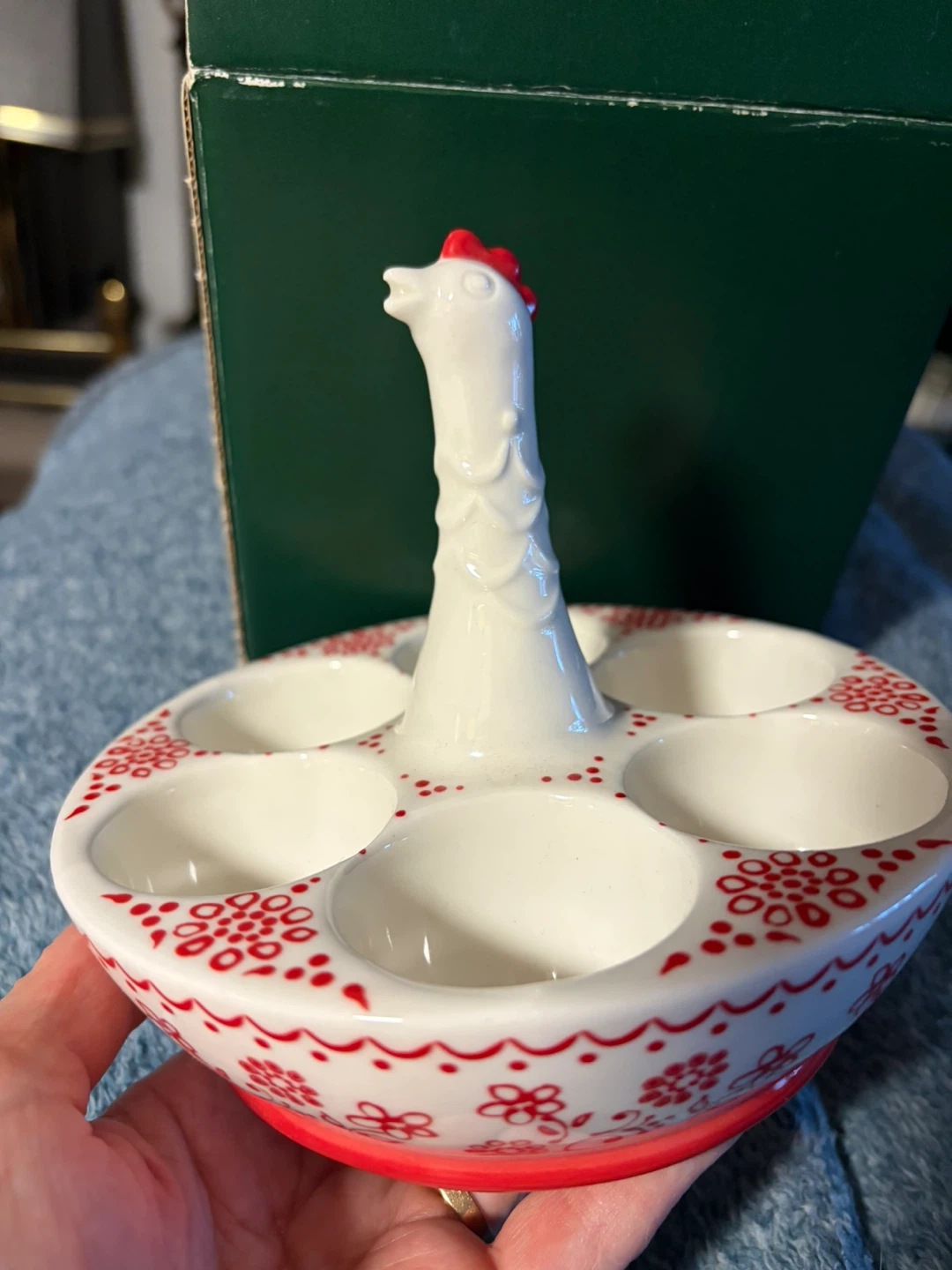ANTHROPOLOGIE CERAMIC 6 EGG HOLDER