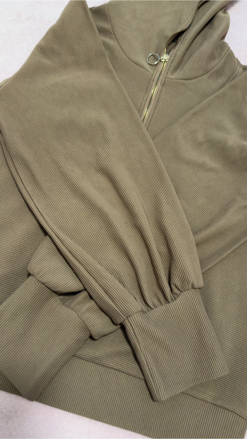 Ribbed Mock Neck Zip-Up-Brown - photo 5