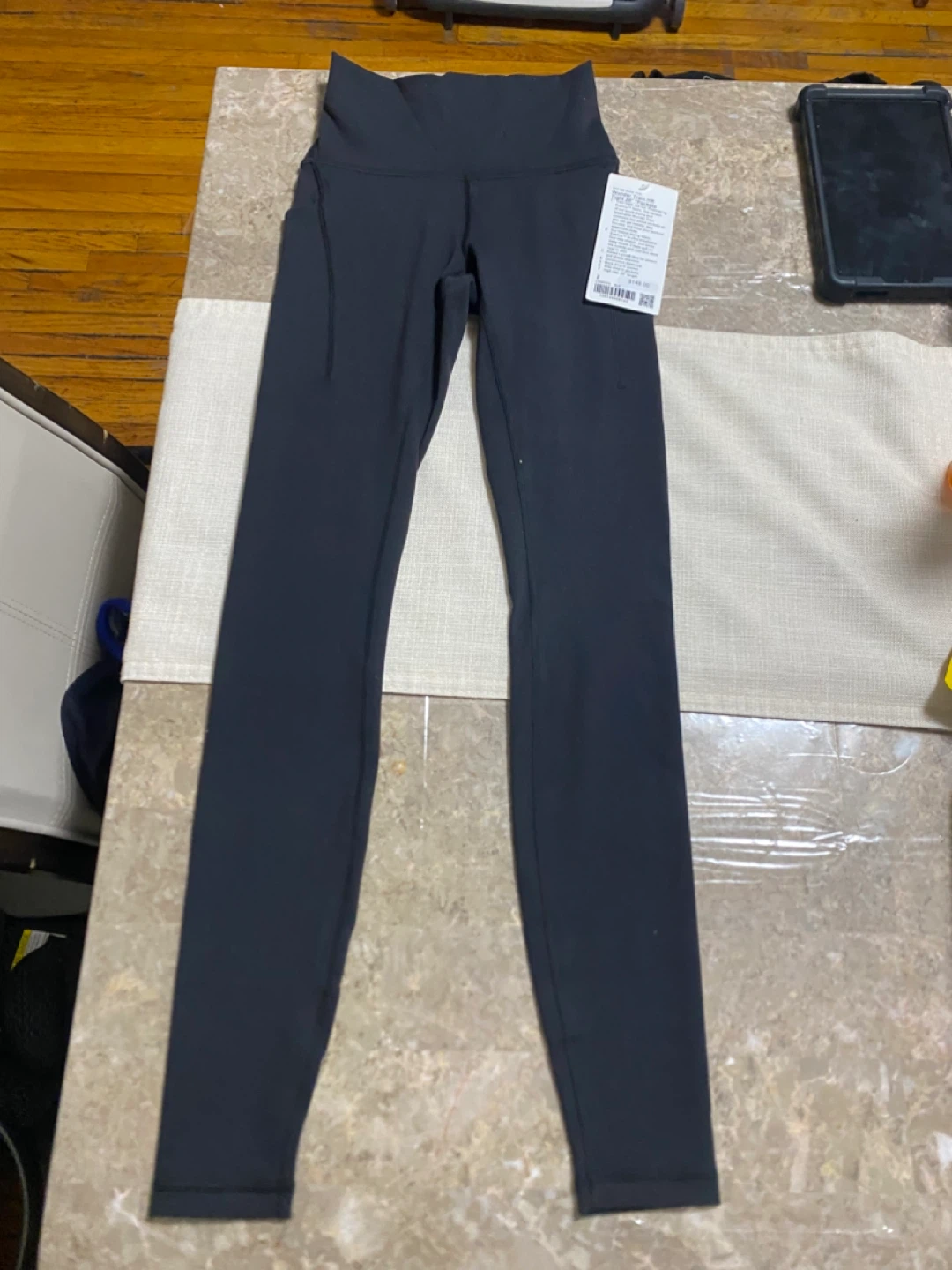 Lululemon Wunder Train HR Tight 28" Black Size 2 - photo 2