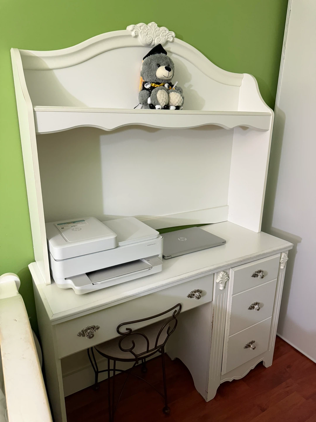 3-piece White french provincial room set - photo 2