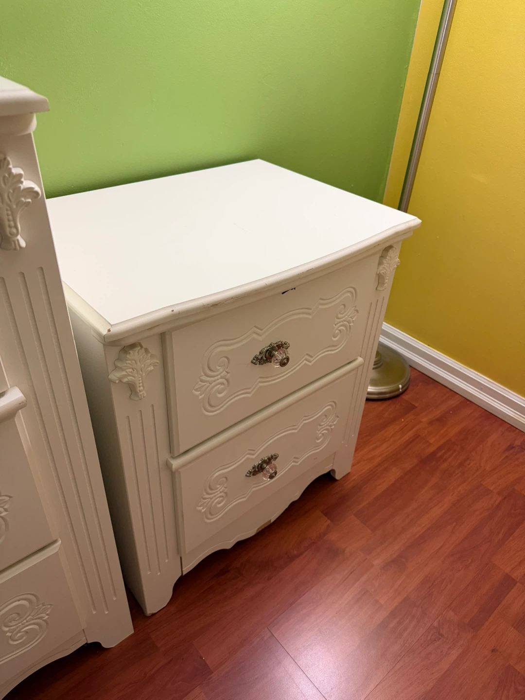 3-piece White french provincial room set - photo 5