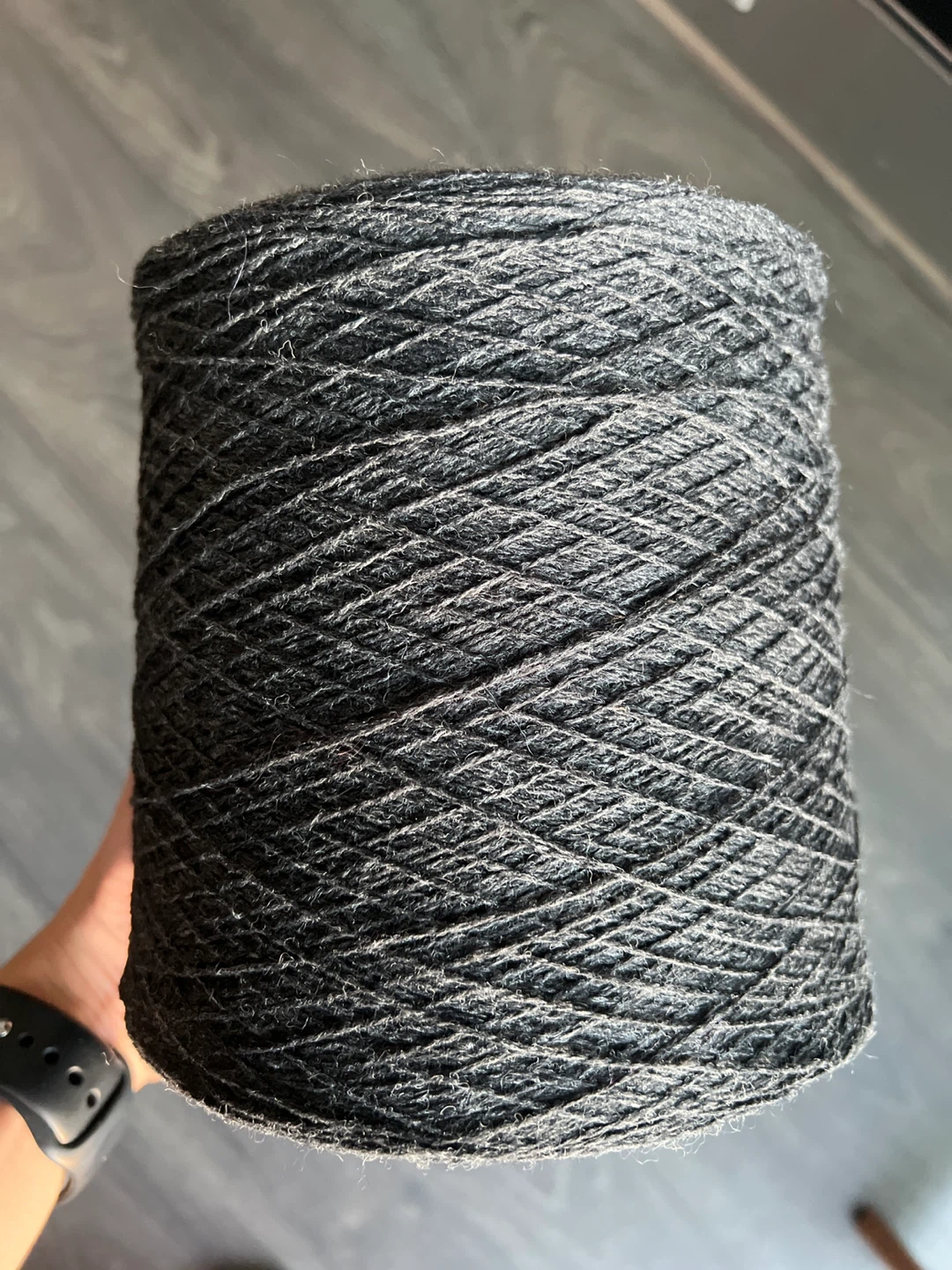 RARE 🤩 700g Filivivi Italian 100% Lambswool yarn - Dark Charcoal