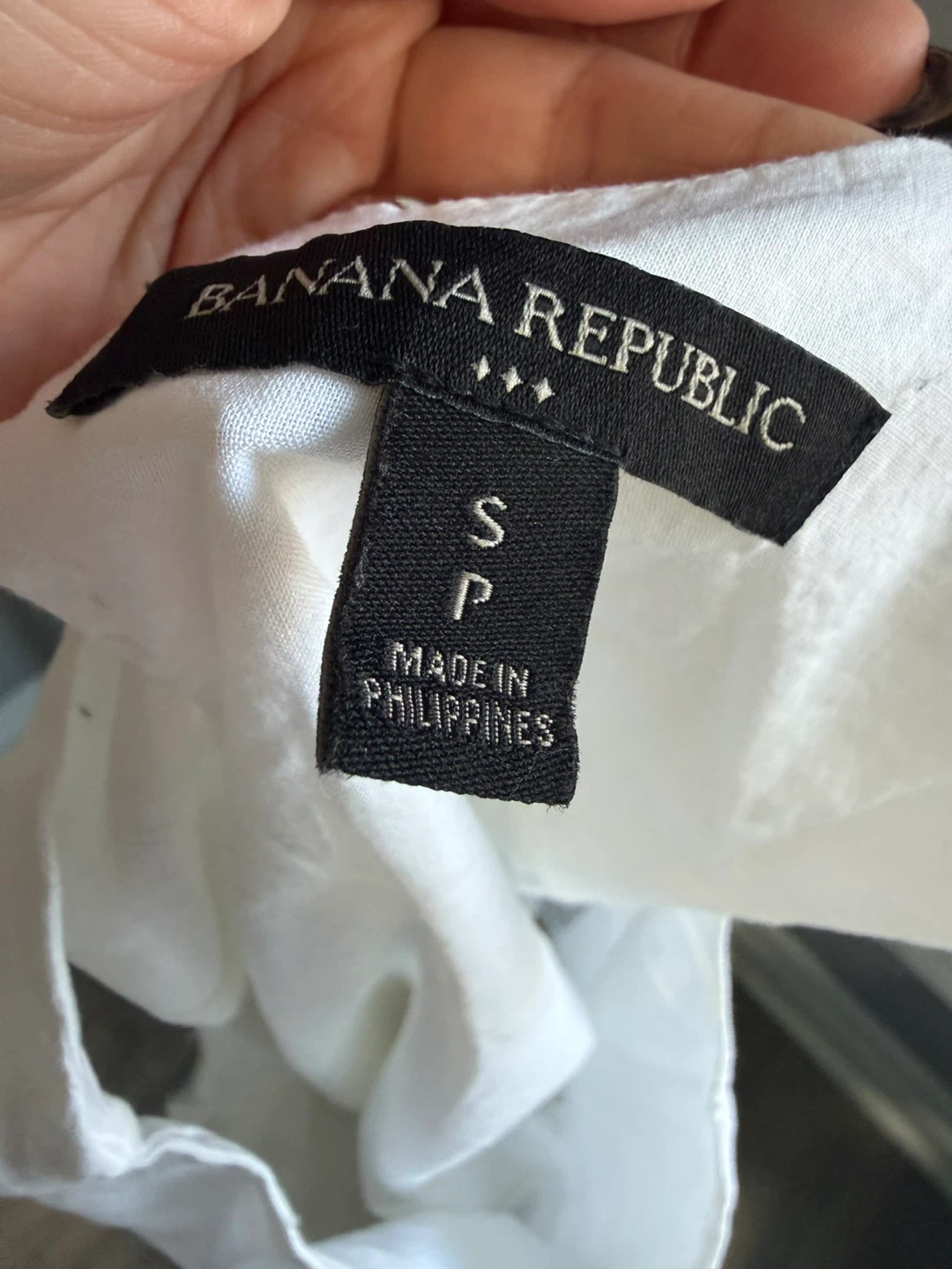 Banana Republic White Sleeveless Embroidered Top - Size S - photo 3