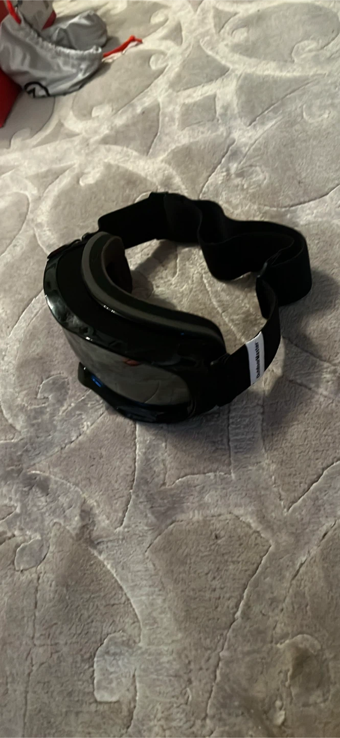 Ski helmet and Gogglds - photo 2