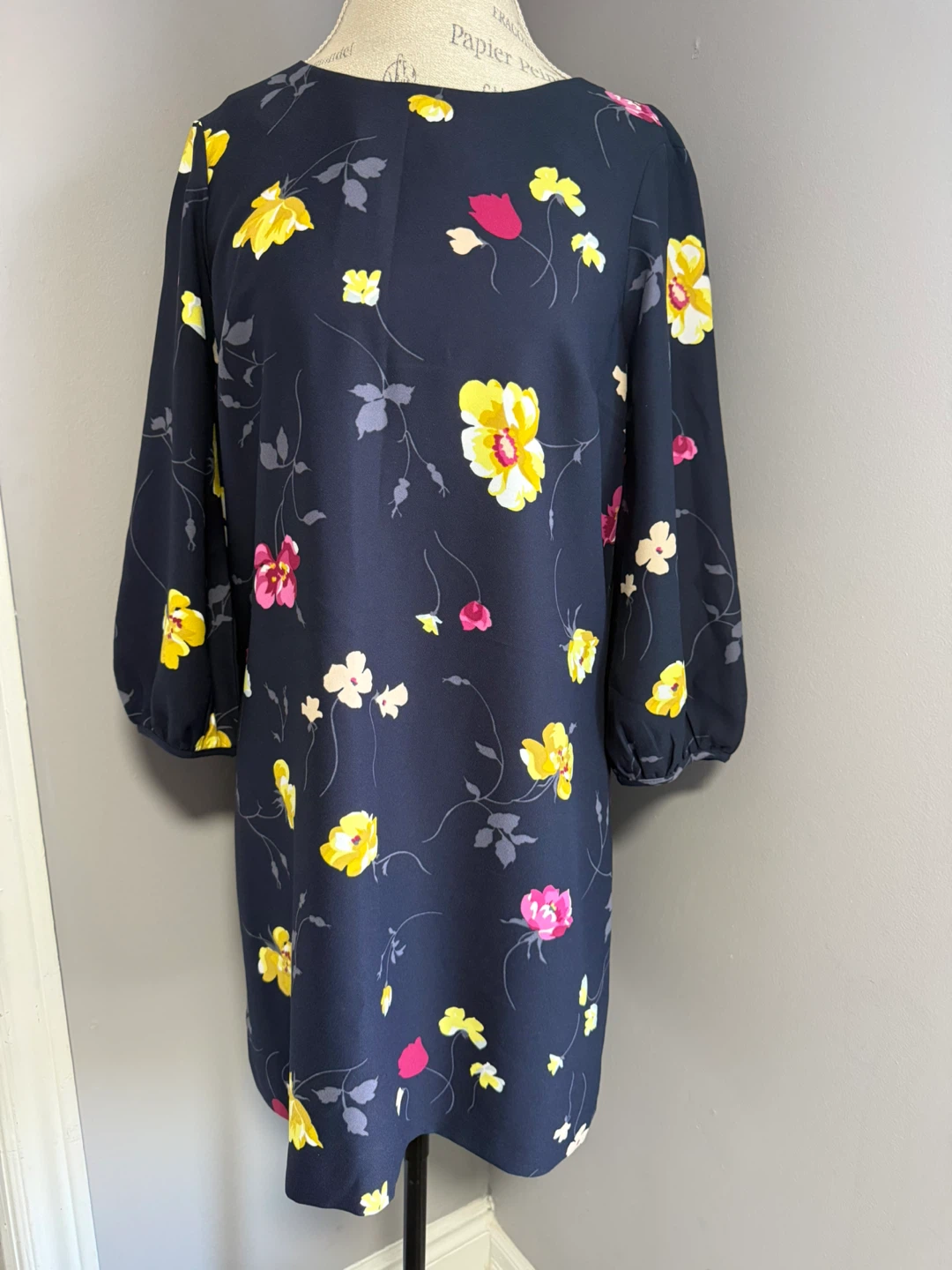Ann Taylor Petite Navy Floral Dress Size 8P