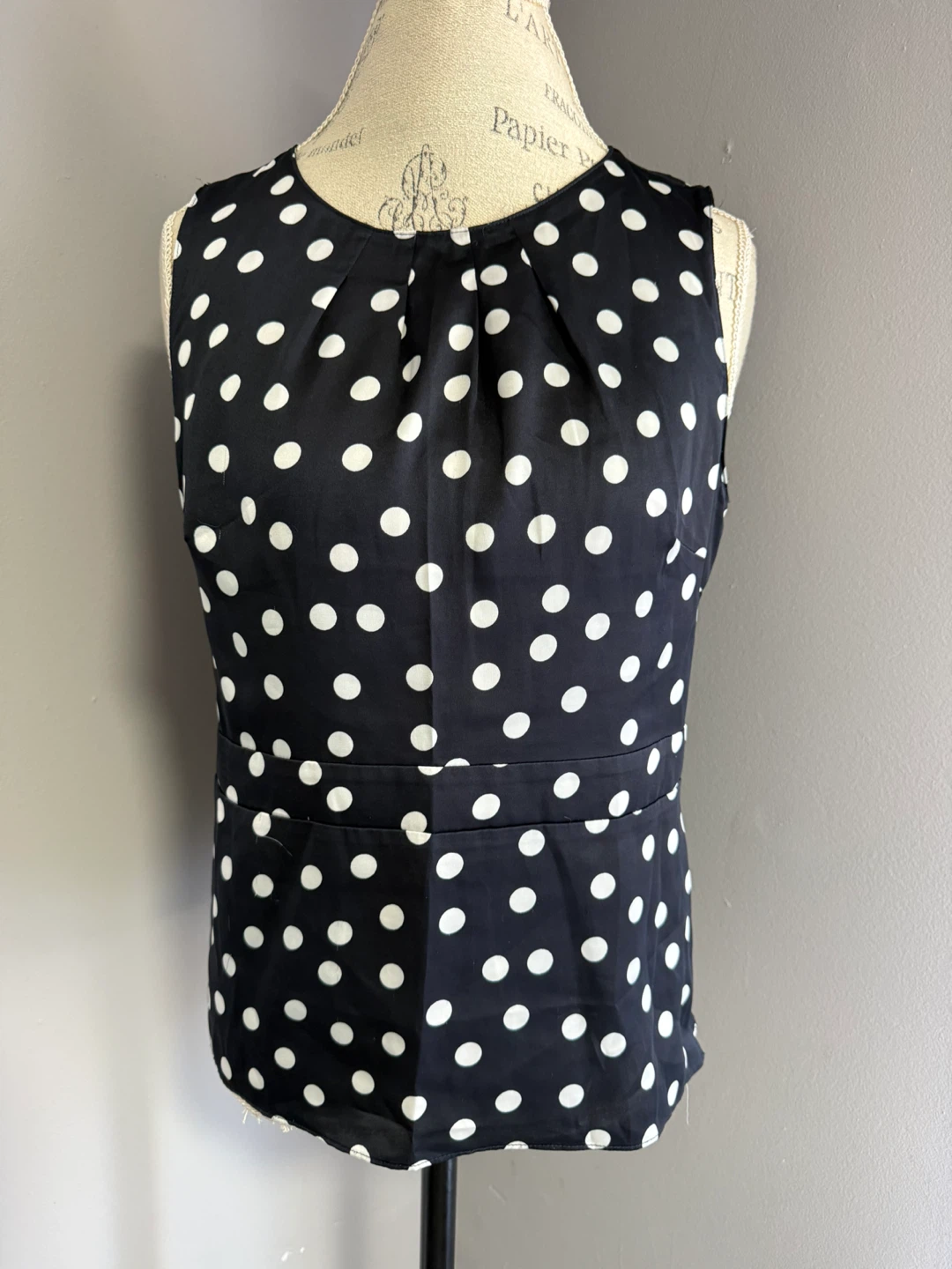 Ann Taylor Polka Dot Sleeveless Top Size S
