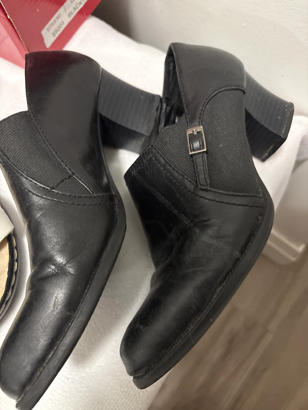 Dr. Scholl's Black Ankle Boots - photo 3