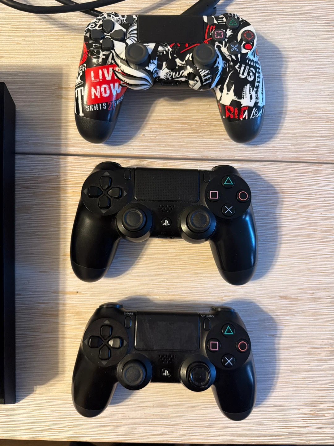 Sony PlayStation 4 Console with 3 Controllers - photo 2