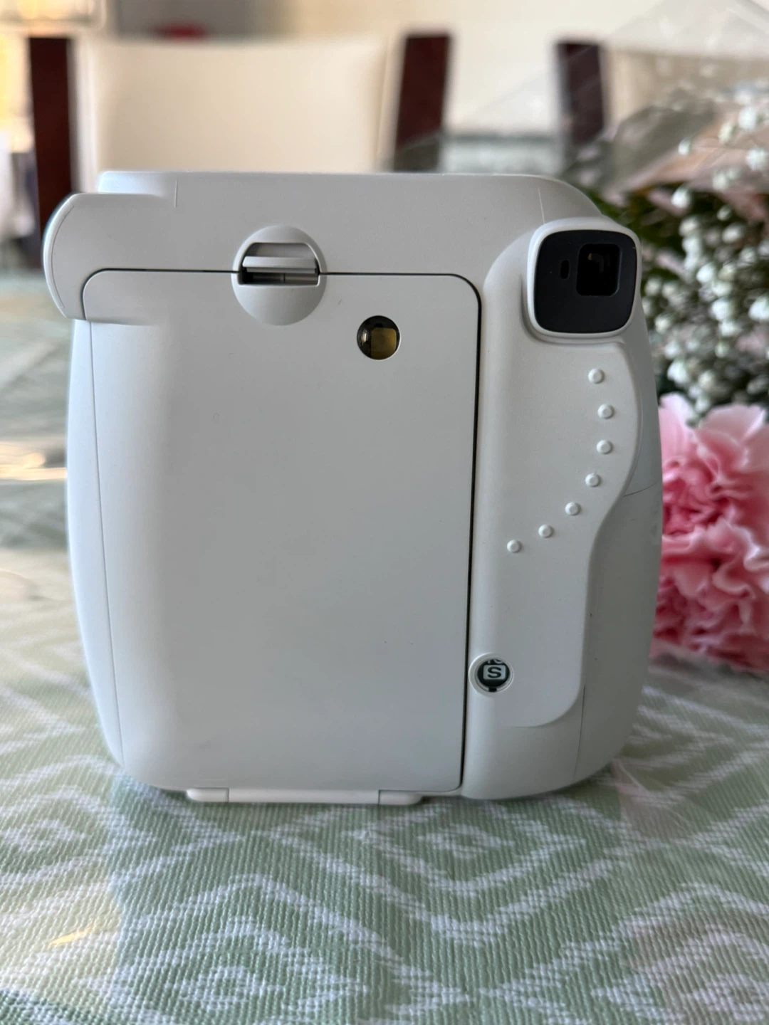 Fujifilm Instax Mini 9 Instant Camera - White - photo 4