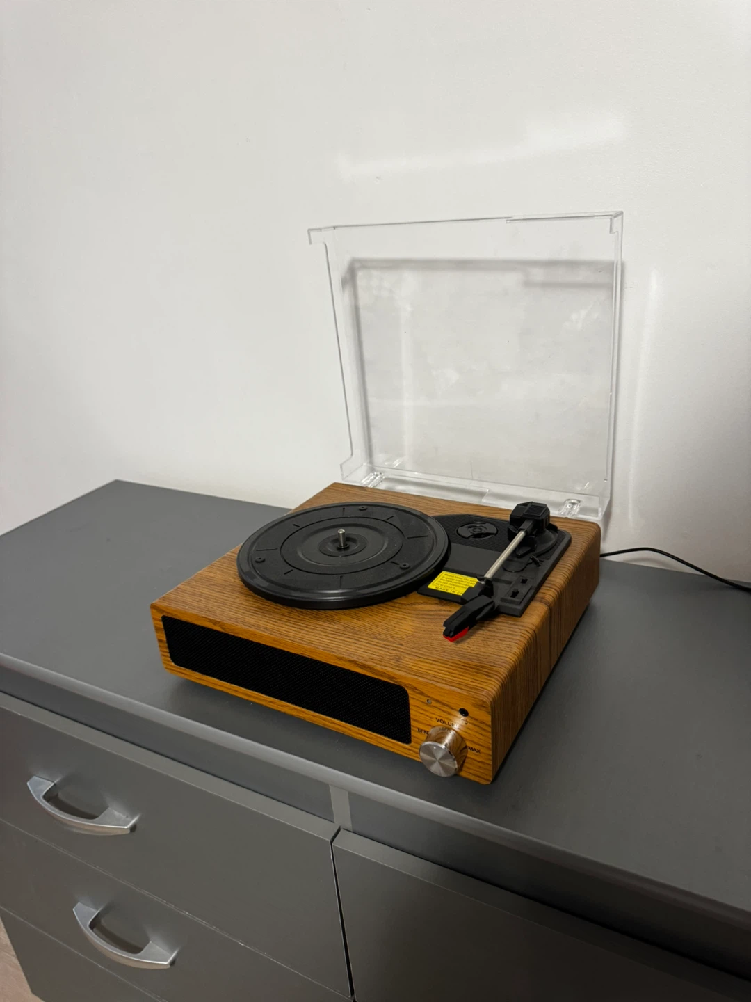 Vintage Record Player - photo 4