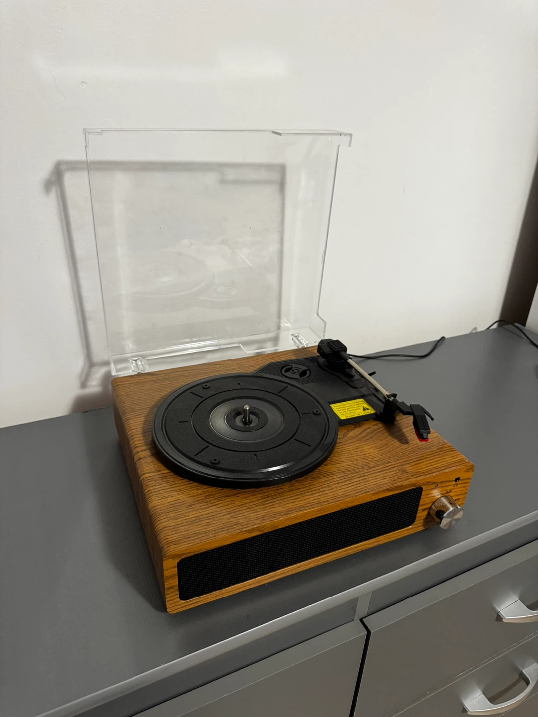 Vintage Record Player - photo 3