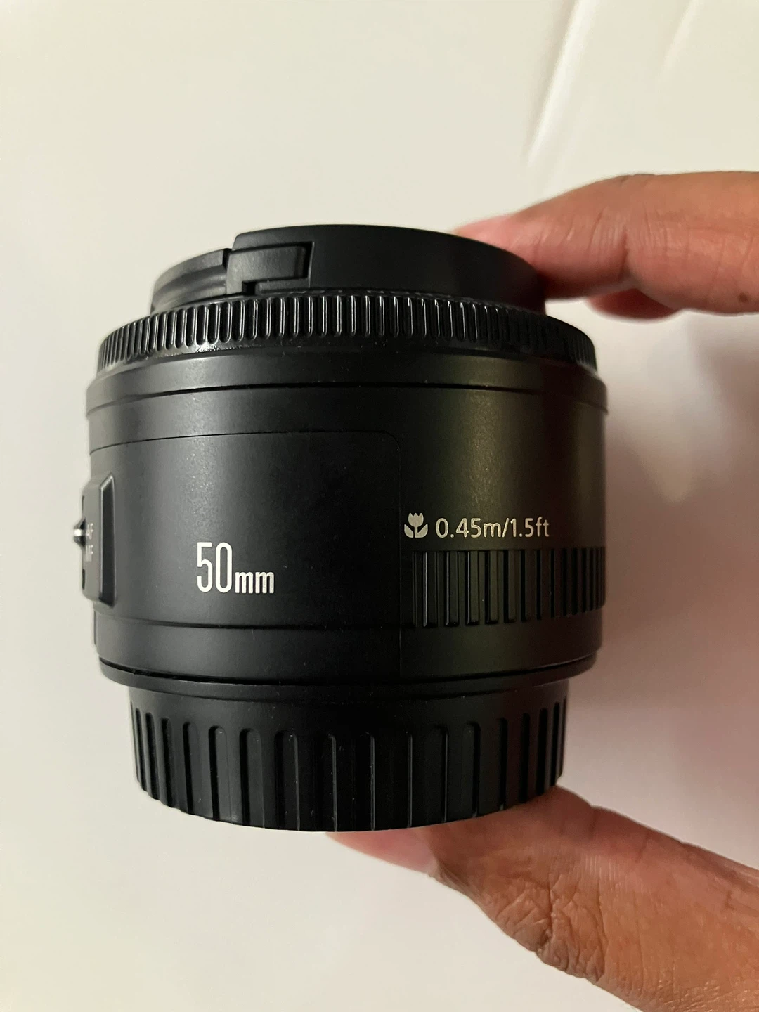 Canon EF 50mm f/1.8 II Lens - photo 3