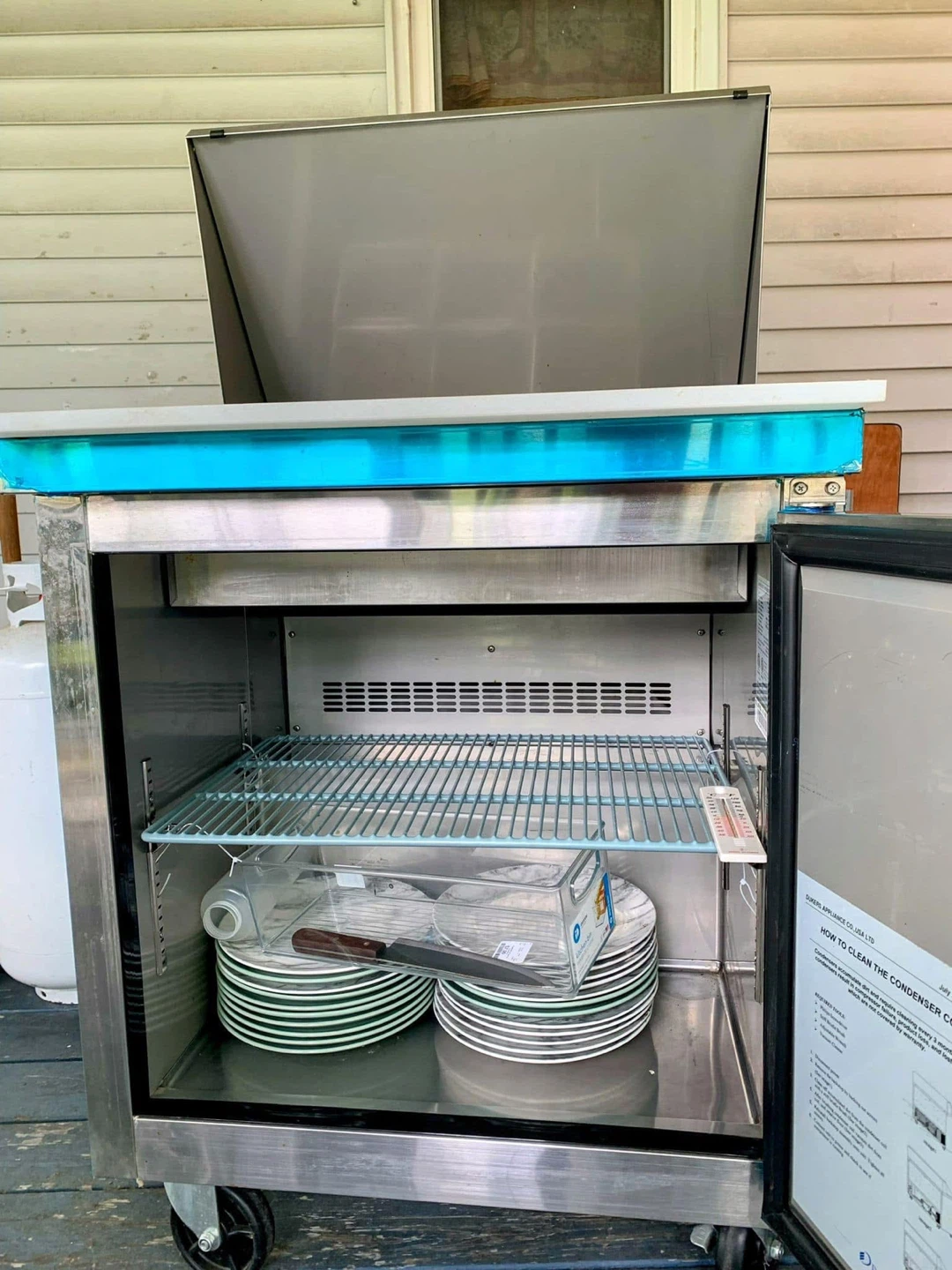Dukers Undercounter Refrigerator DSP29