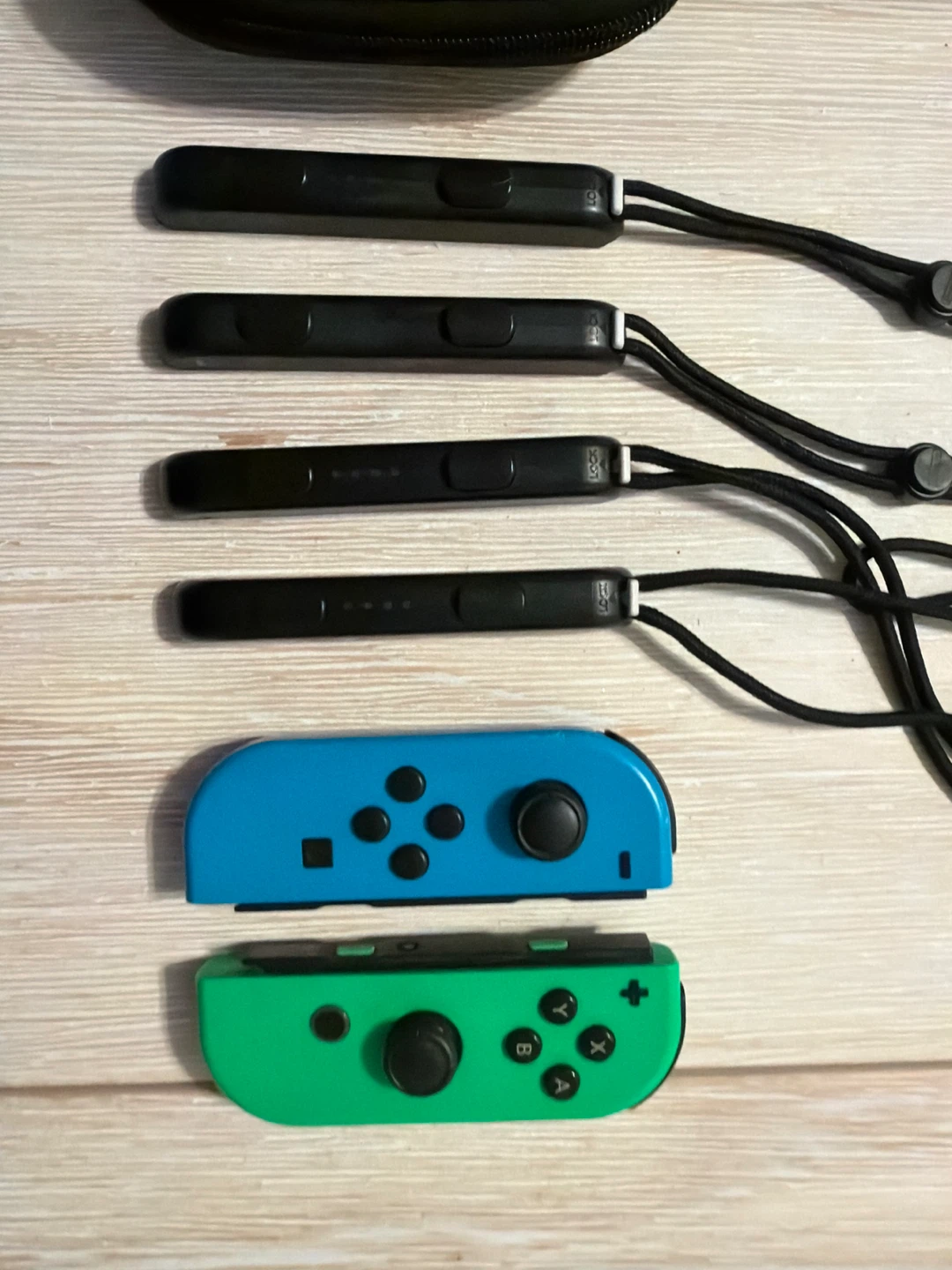 Nintendo Switch + Carrying Case with Accessories and games - photo 5