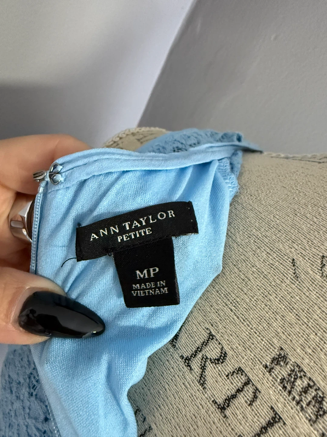 Ann Taylor Petite Blue Lace Tank Top - Size MP - photo 2