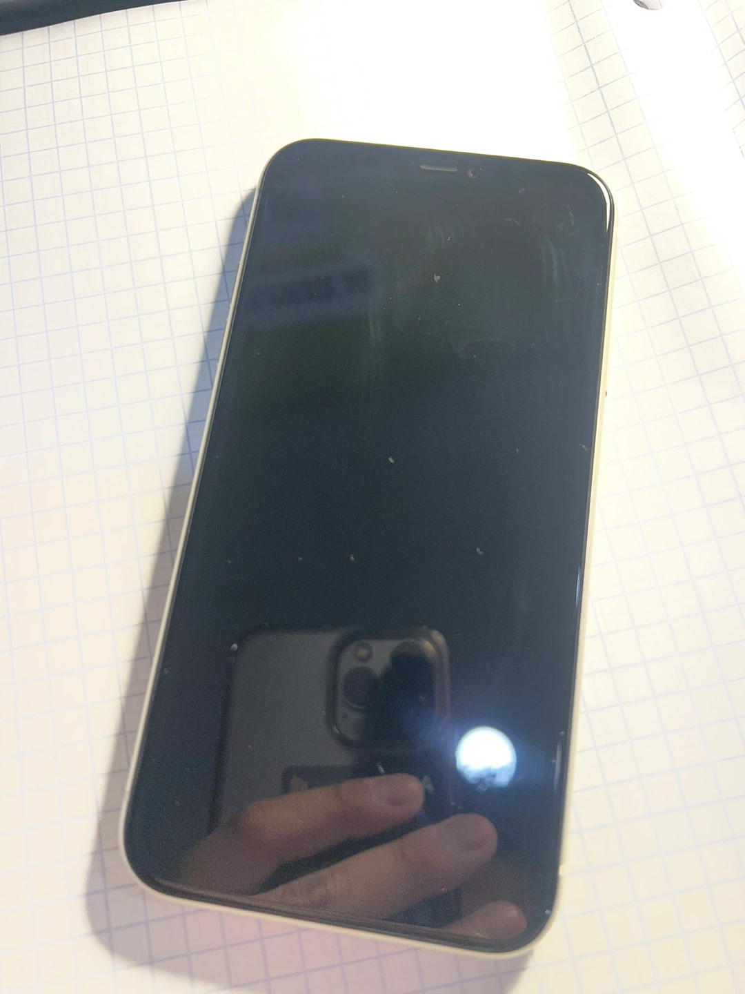iPhone 11 (64GB) White - photo 3