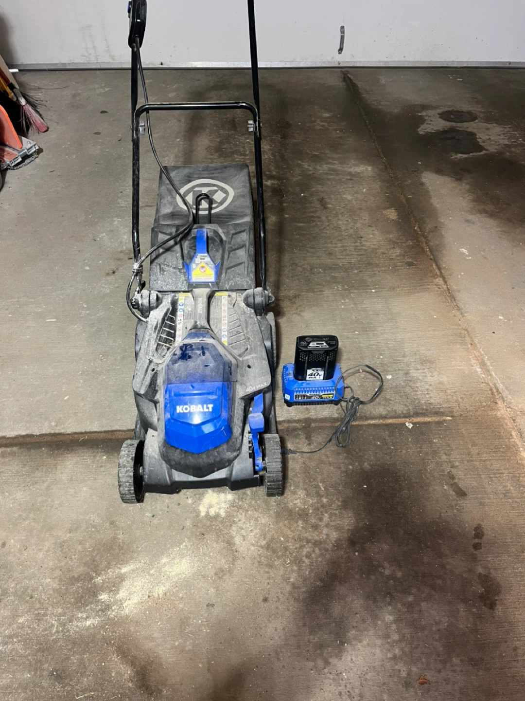 Kobalt 40V MAX Lawnmower with Charger