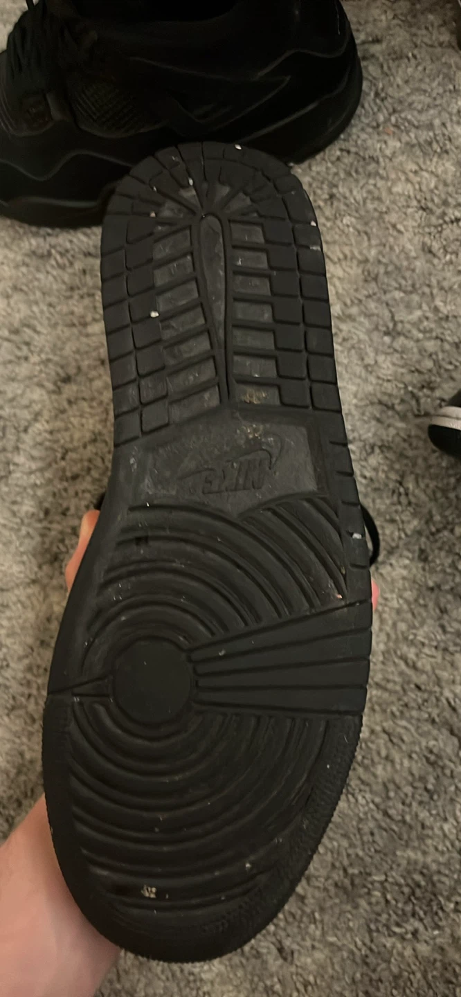 Air Jordan 1 Mid SE 'Black White' Shoes US 10.5 - photo 3