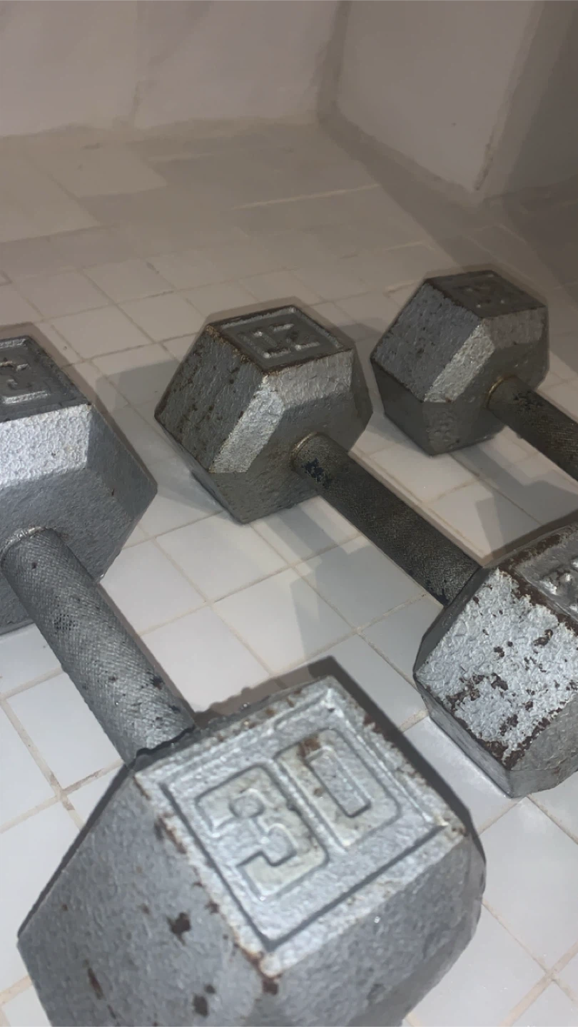 Set of 4 Hex Dumbbells - 20lb and 30lb pairs - photo 2