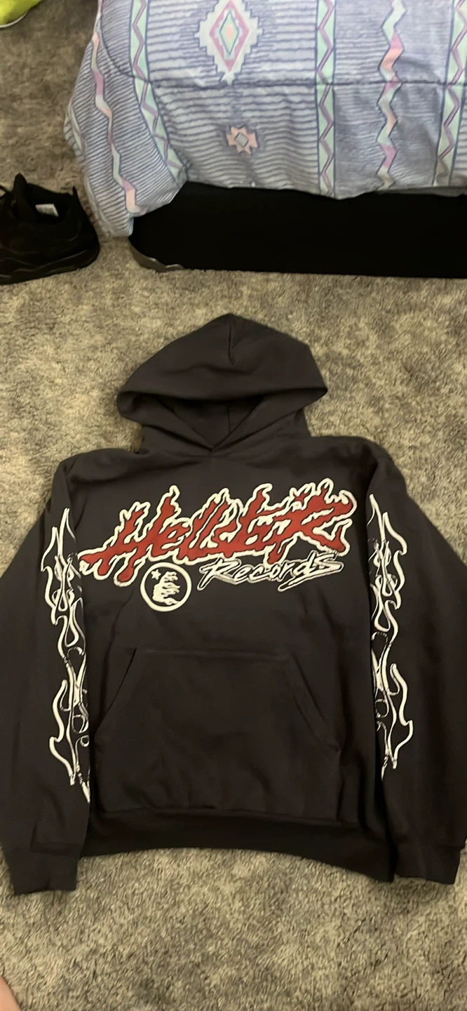 Hellstar hoodie auth