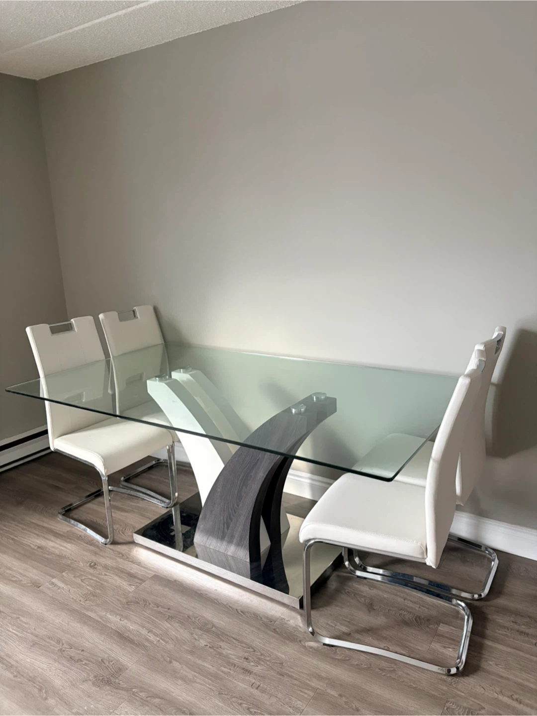 Glass Dining Table with 4 White Chairs