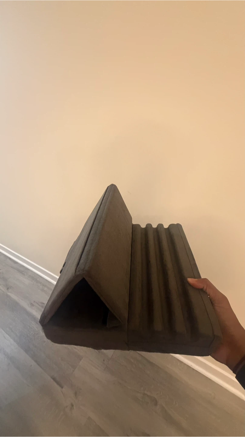 KDD Tablet Pillow Holder - photo 5