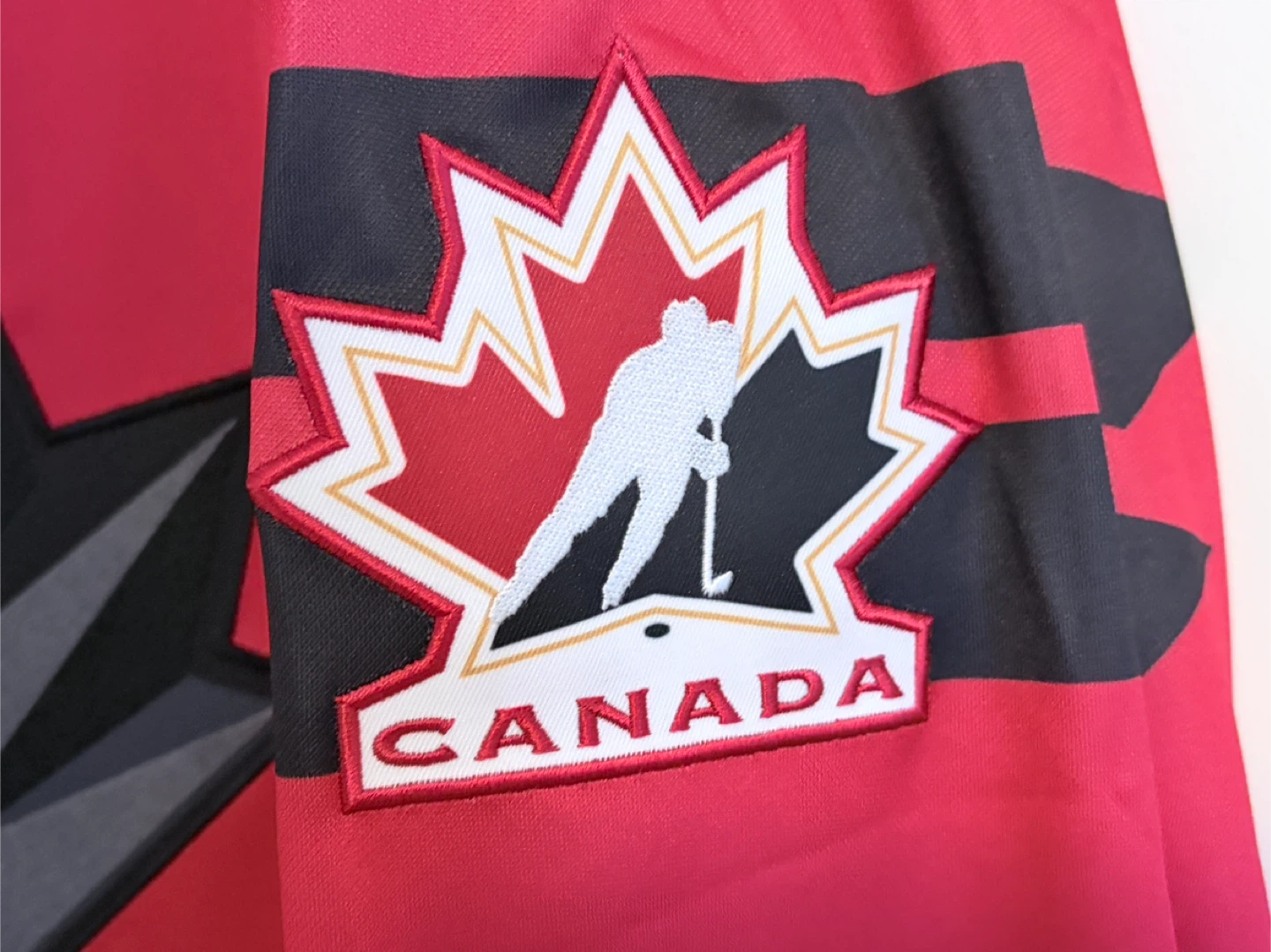 BNWT Authentic Bauer 2026 Olympics Hockey Team Canada Red Jersey - photo 4