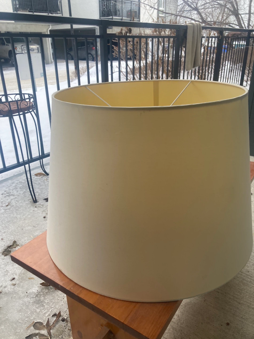 Vintage Table Lamp with Decorative Base