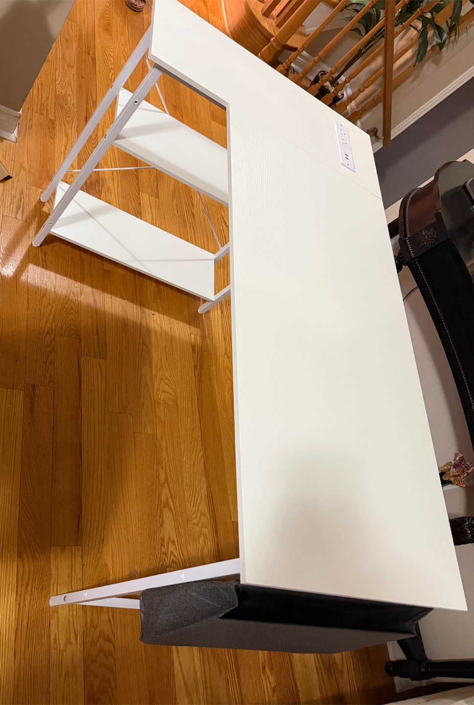 Brand new fully assembled White L-Shaped Corner Desk - photo 4