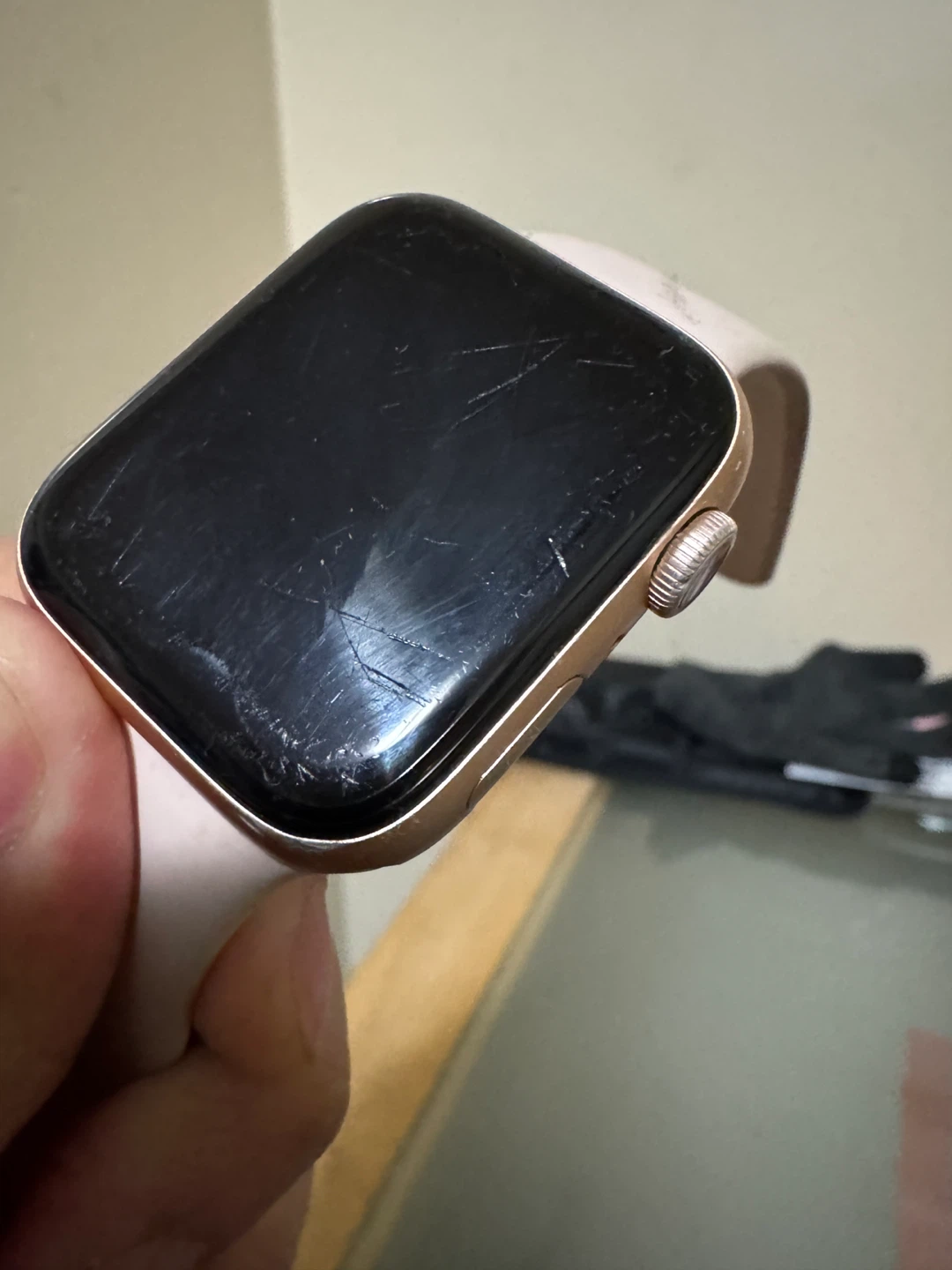 Apple Watch Series 4 Rose Gold