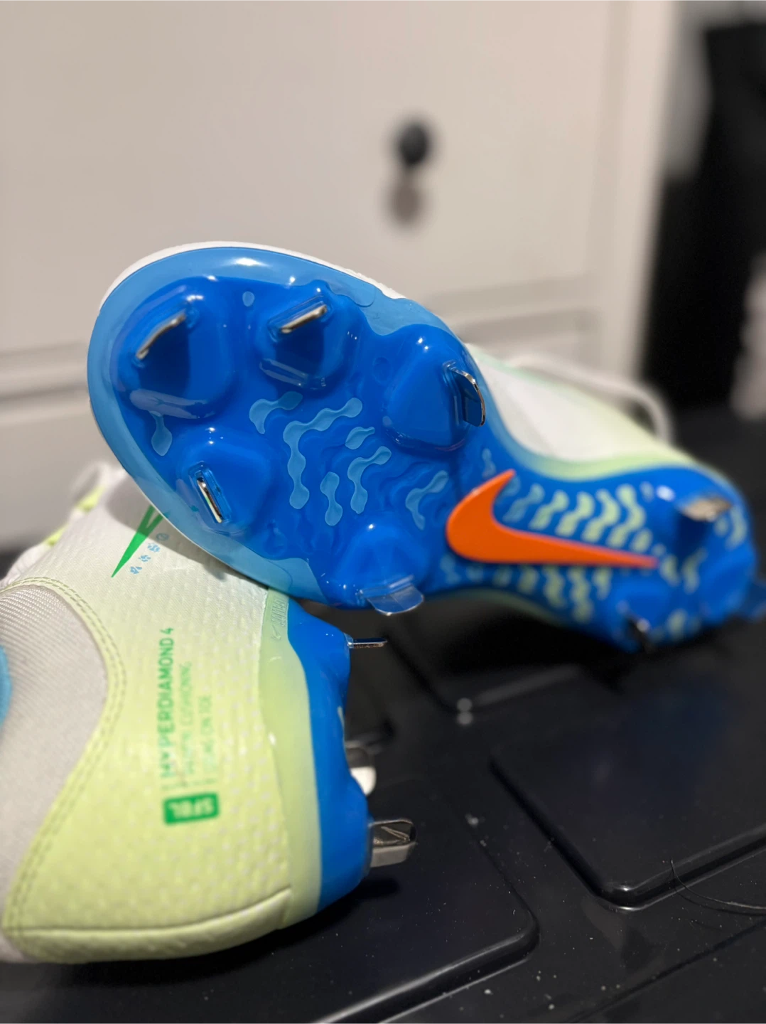 Nike Hyperdiamond 4 Softball Cleats - photo 4