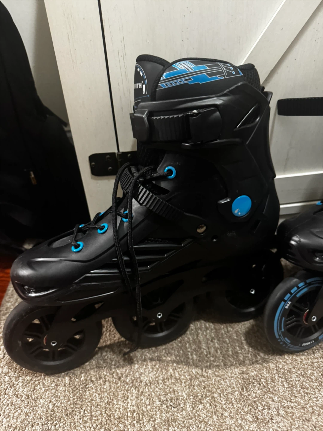 Jeuwith Black & Blue Inline Skates - photo 4