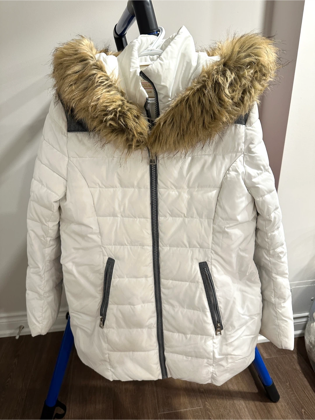 Point Zero Winter Parka Jacket White - Priced to Sell