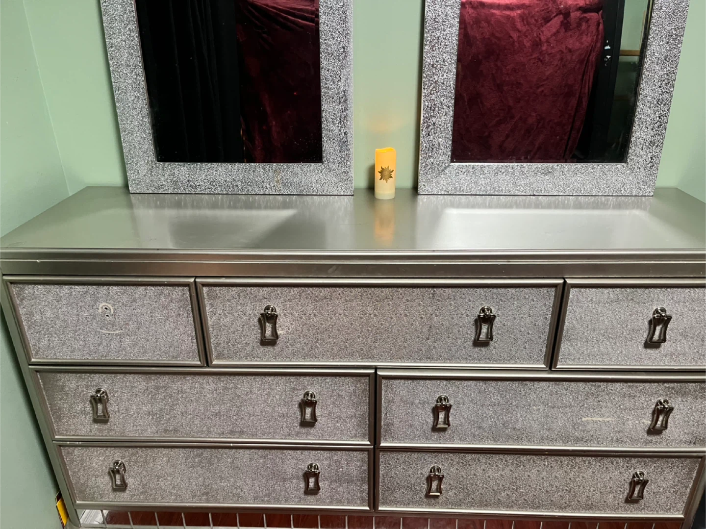 Silver Glitter Dresser with 7 Drawers