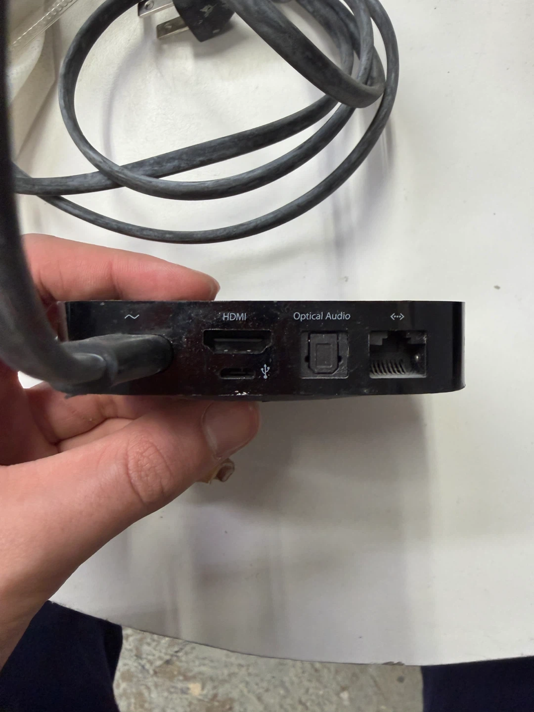 Apple TV HD (4th Generation) Media Streamer - photo 2