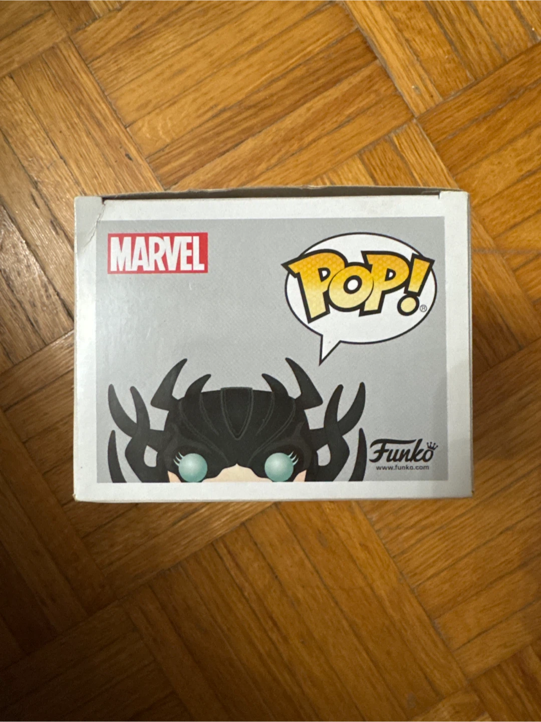 Funko Pop! Marvel Thor Ragnarok Hela #243 Vinyl Bobble-Head - photo 2