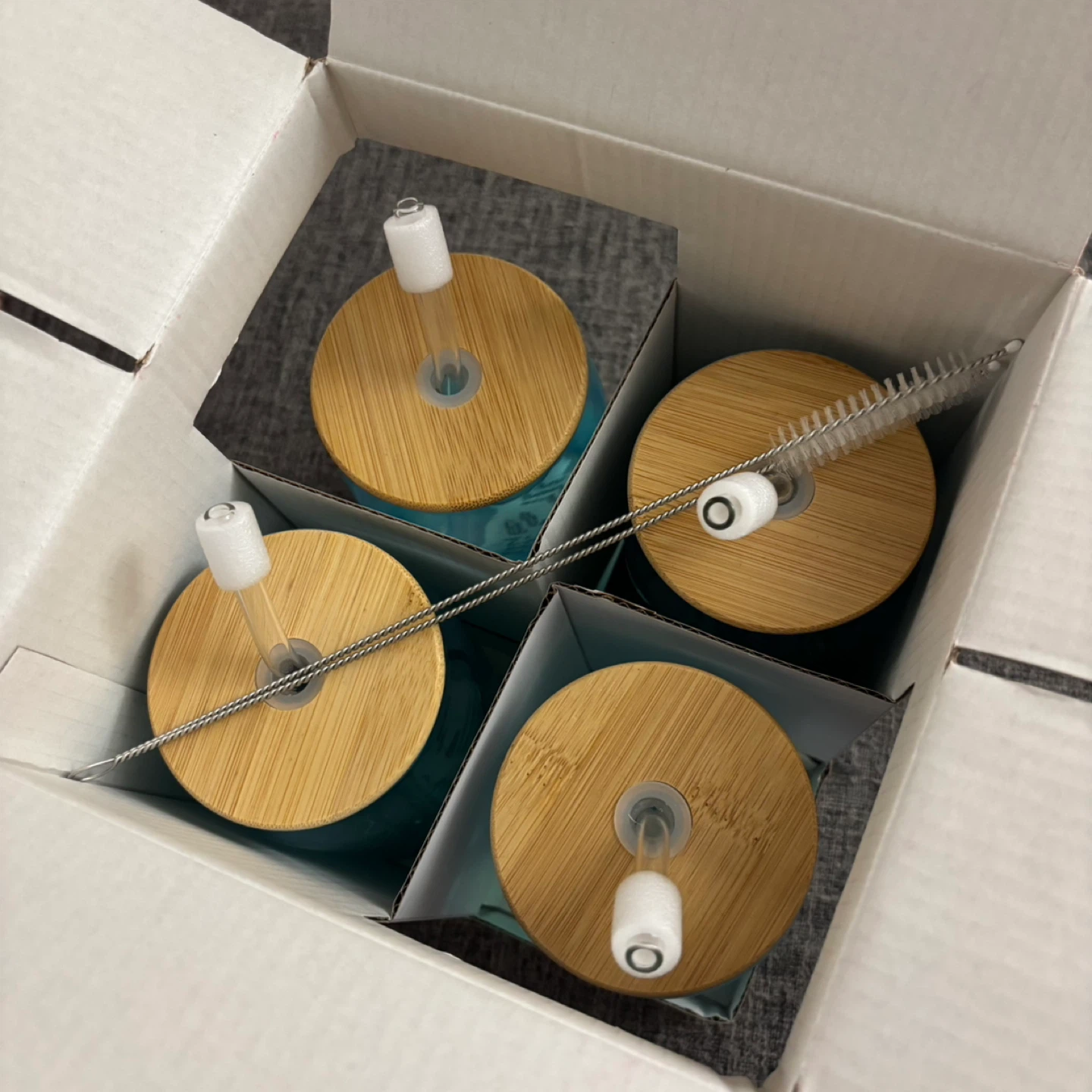 NEW 4 Piece Drinking Glass Set - photo 2
