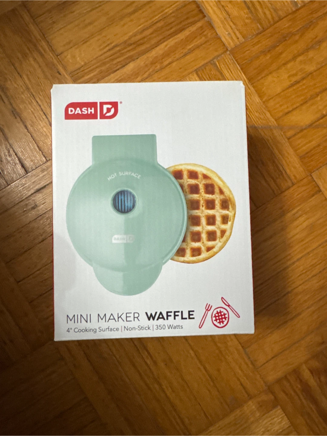 Dash Mini Waffle Maker - Aqua