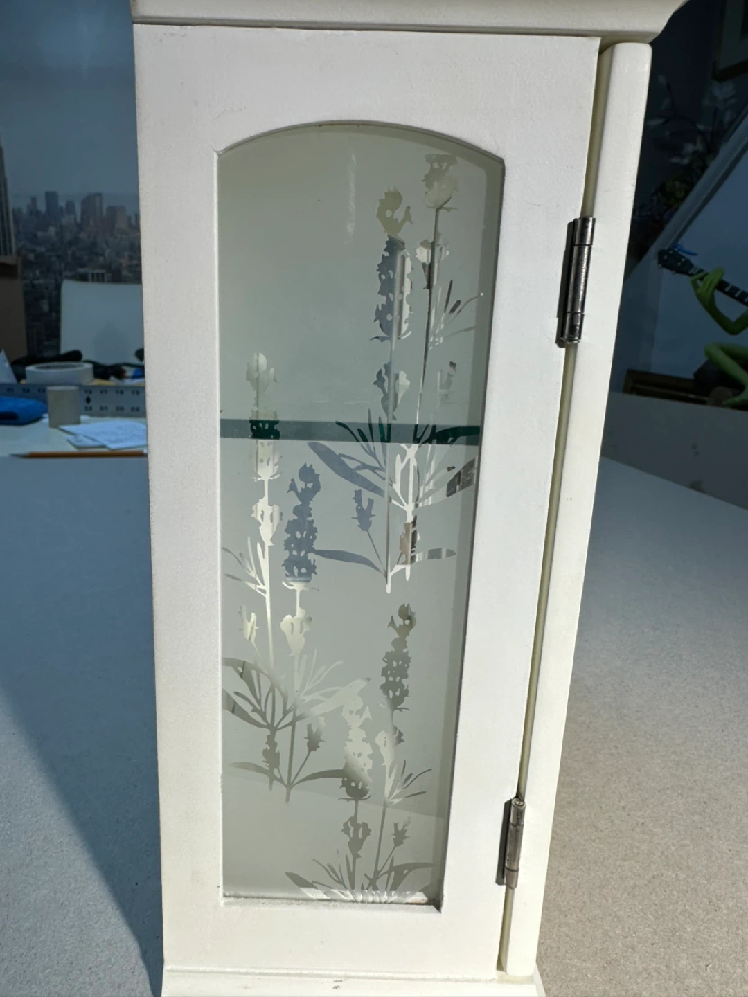 Jewelry Display  with Glass Etching - photo 2