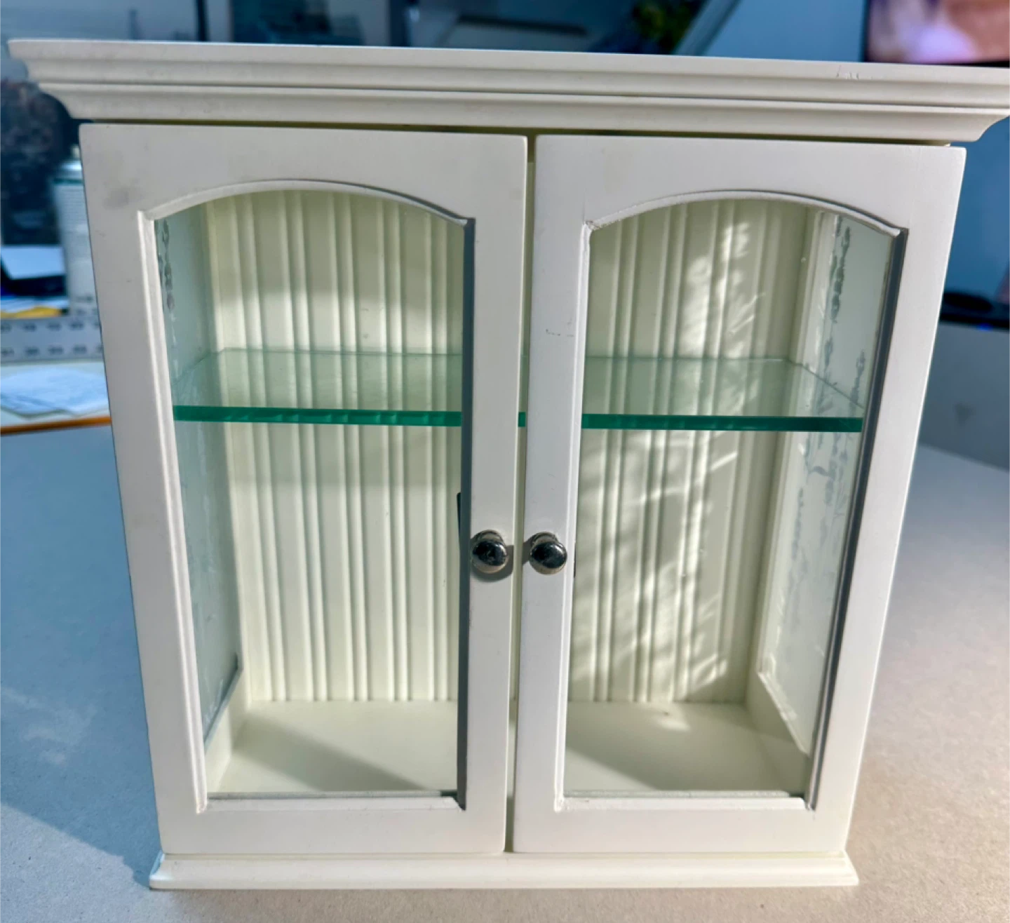 Jewelry Display  with Glass Etching