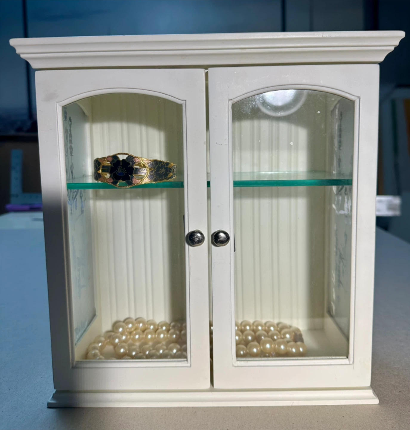 Jewelry Display  with Glass Etching - photo 5