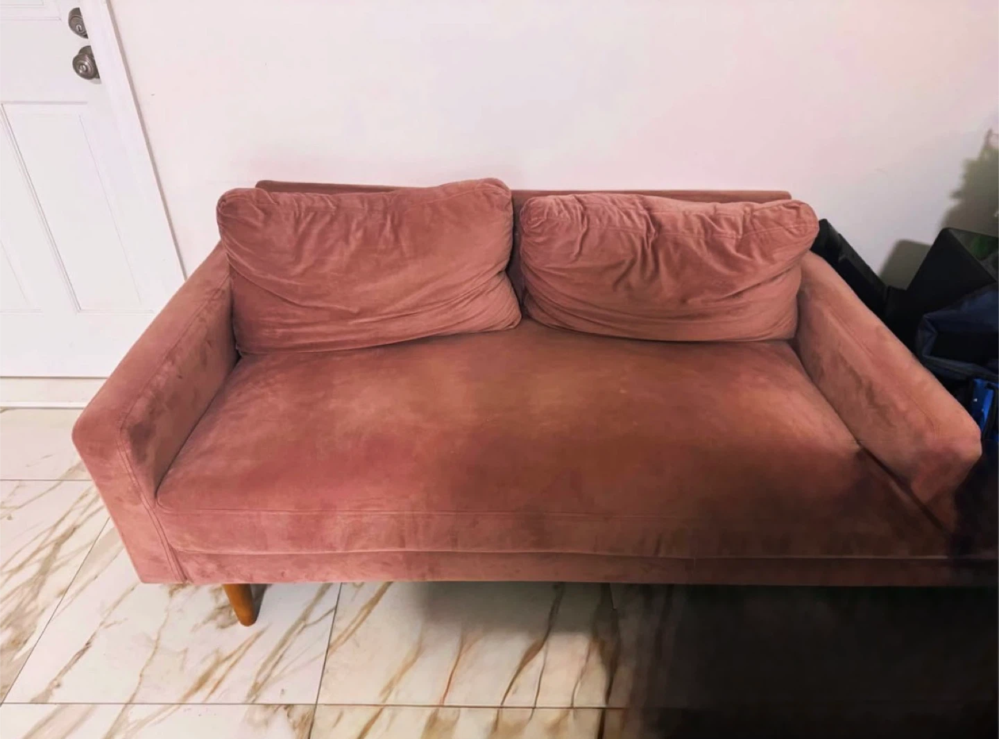 Rose Pink Velvet Loveseat Sofa - photo 2