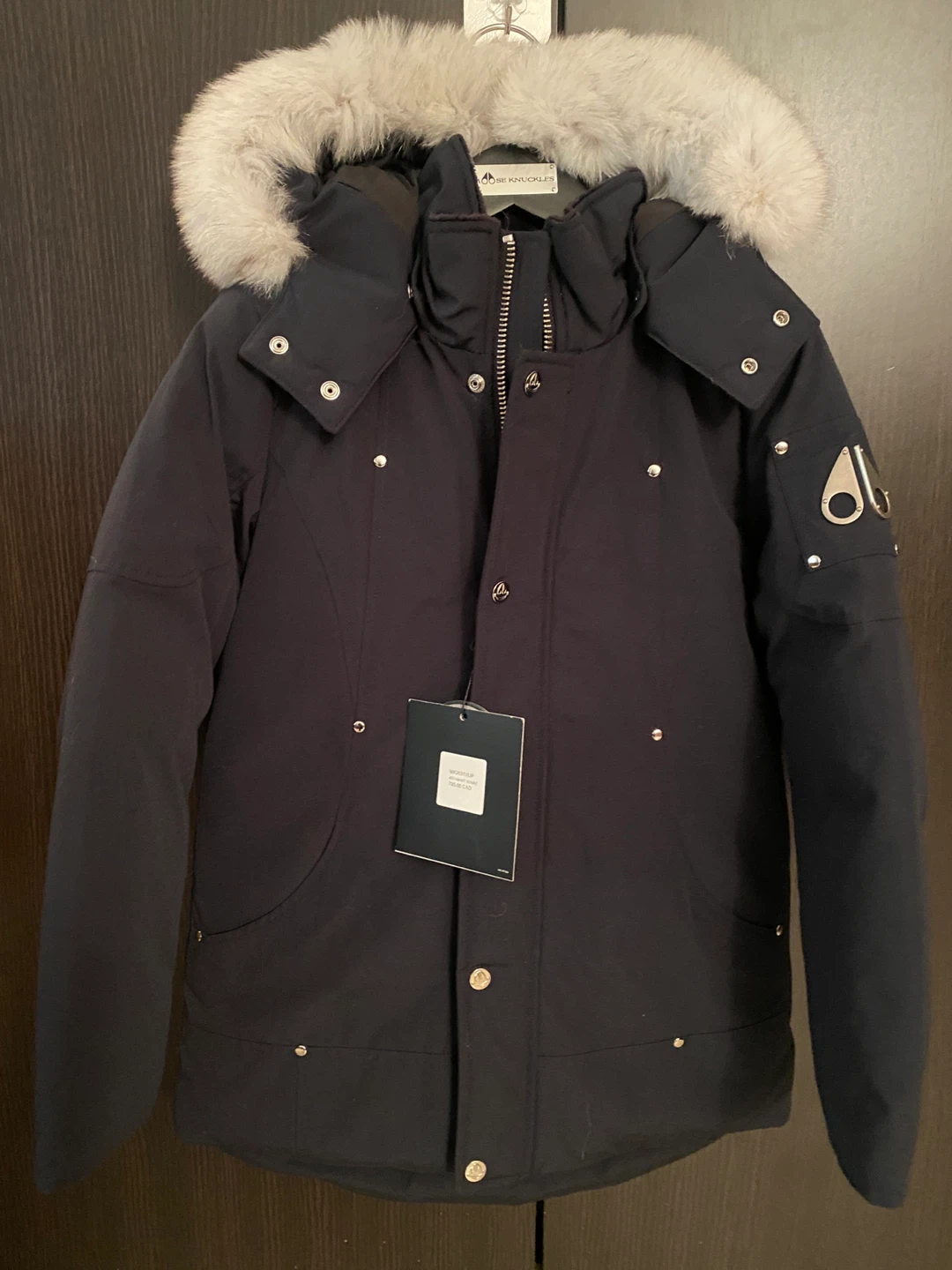 brand new Moose Knuckles coat with tap