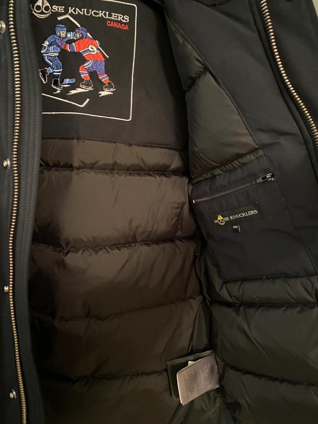 brand new Moose Knuckles coat with tap - photo 5