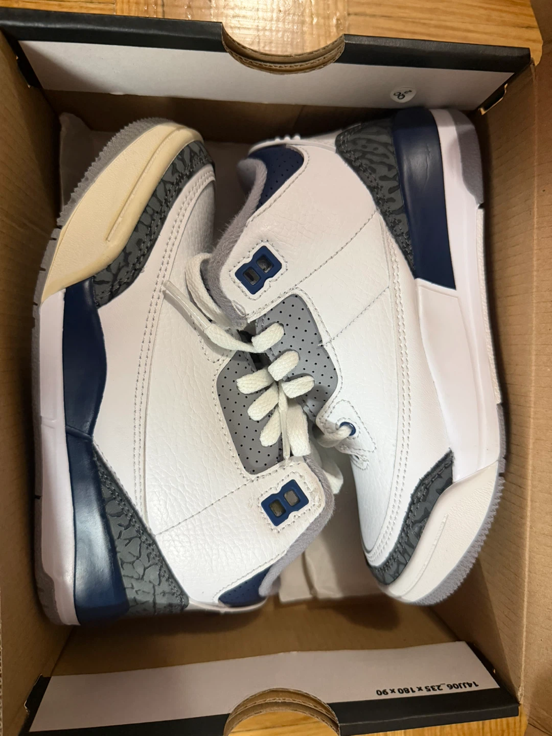 Air Jordan 3 Retro (PS) - White/Midnight Navy - photo 2