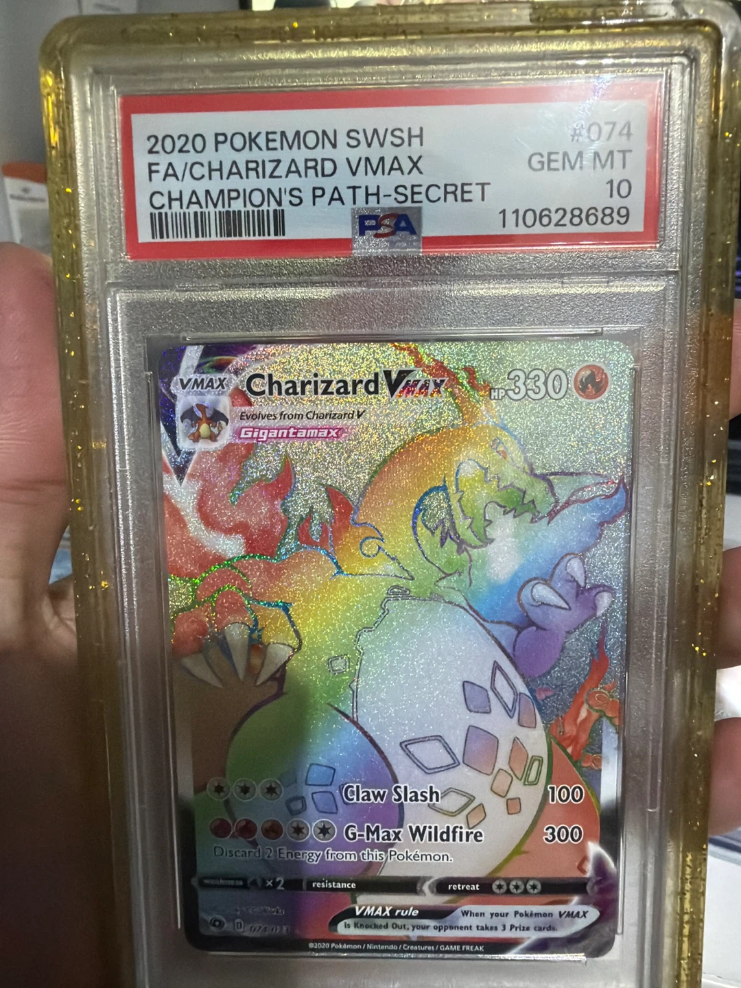 CHARIZARD VMAX RAINBOW PSA 10